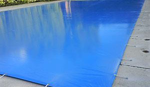 Lonas de piscinas en Esquivias.